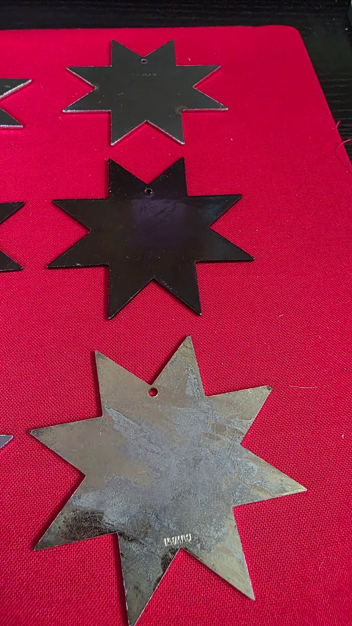 LOT OF 9 VINTAGE 8 POINT STARS Ref 8055
