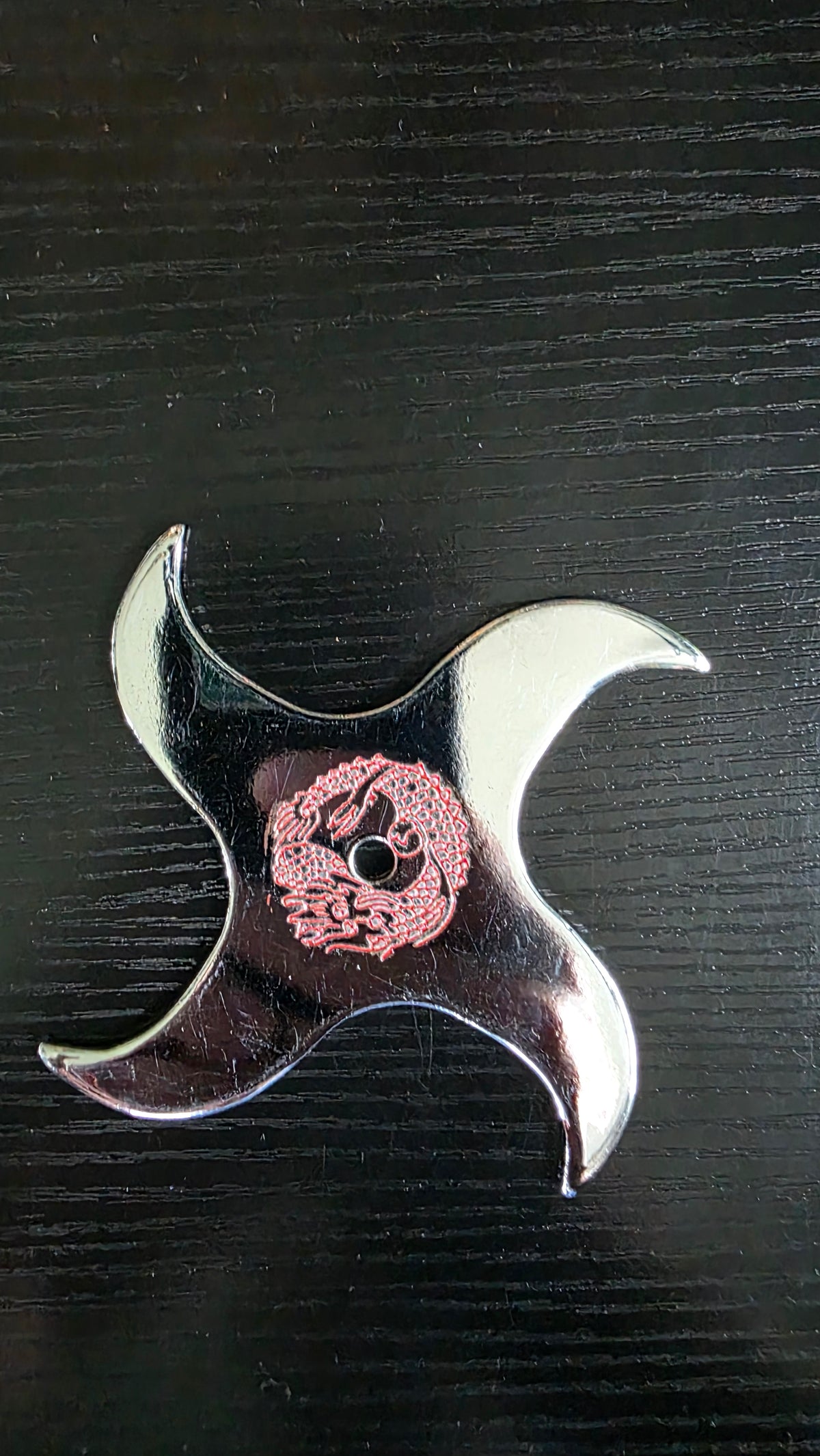 4 POINT W/ RED DRAGON DESIGN TAIWAN Ref 4002
