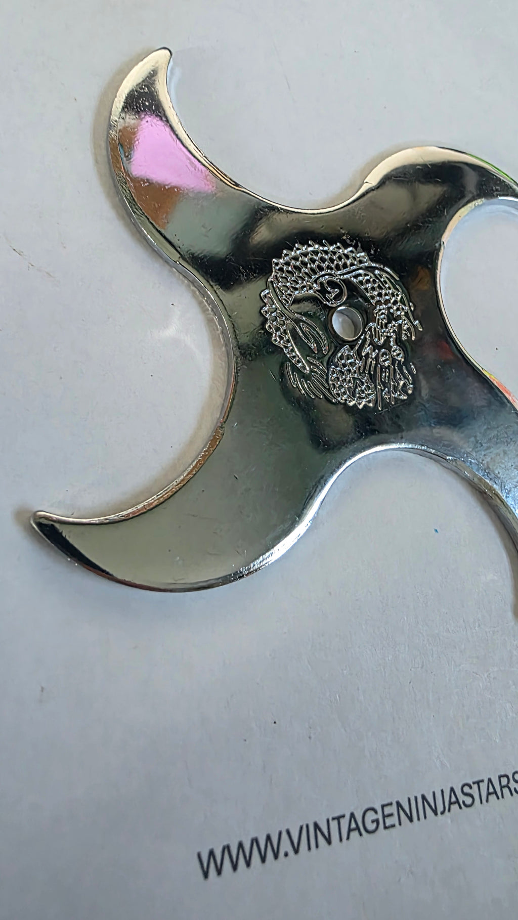 4 POINT SILVER W/ DRAGON DESIGN 4 1/4 INCH TAIWAN Ref 4015