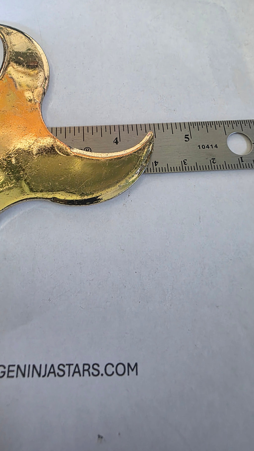4 POINT GOLD W/ DRAGON DESIGN 4 1/2 INCH TAIWAN Ref 4016
