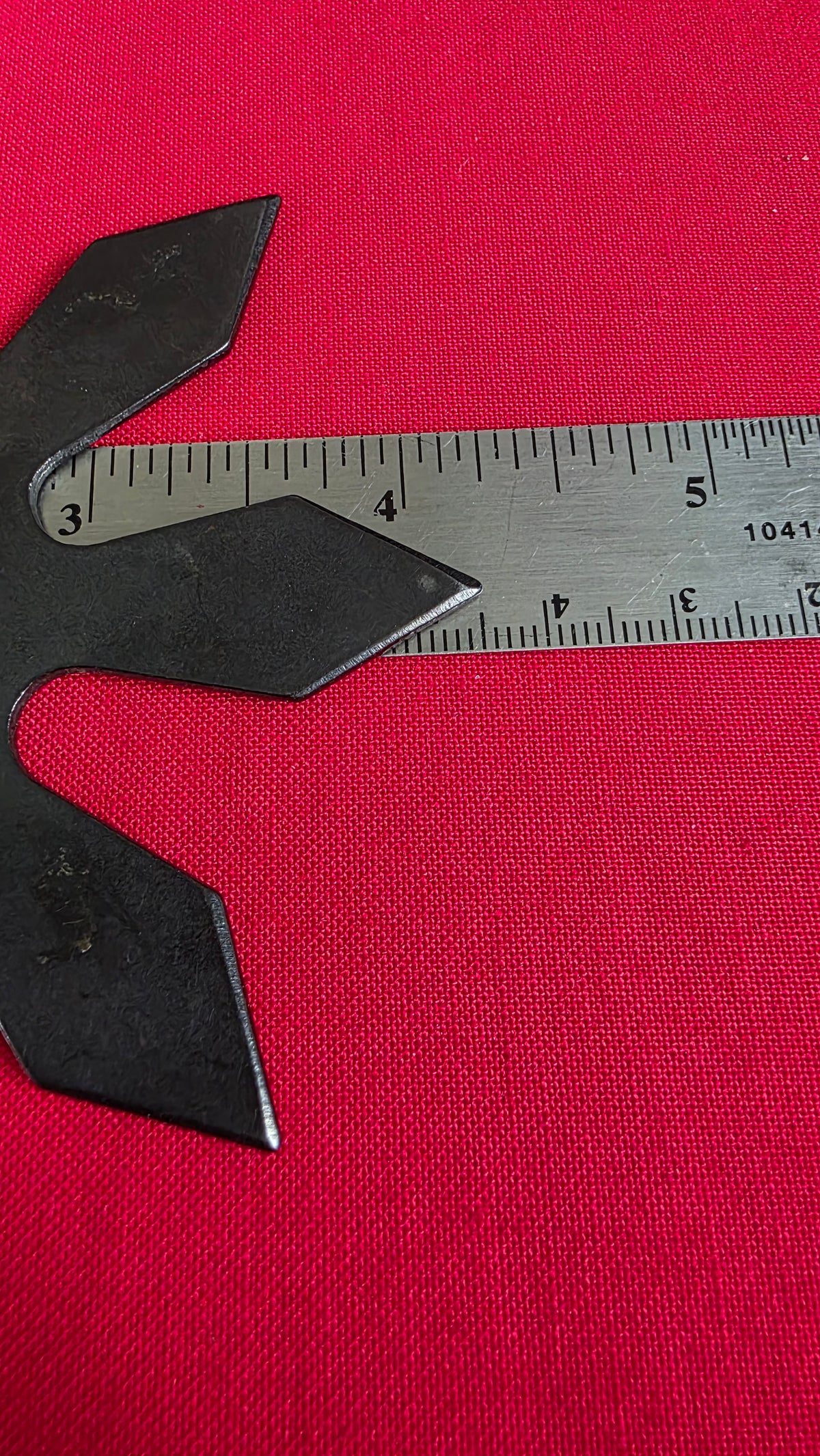 8 POINT BLACK W/ GREEN LETTERING TAIWAN 4.5 INCH Ref 8048