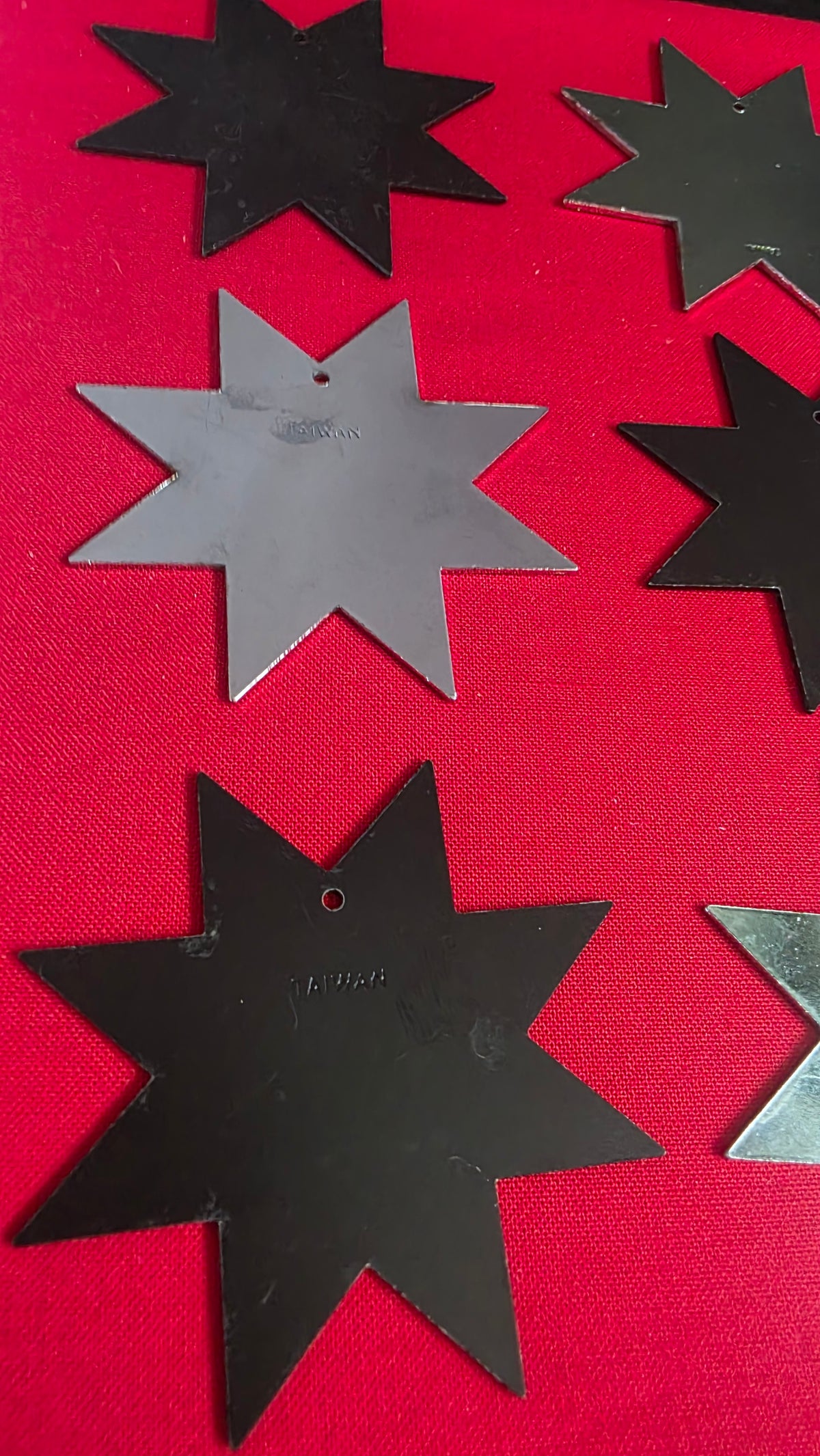 LOT OF 9 VINTAGE 8 POINT STARS Ref 8055