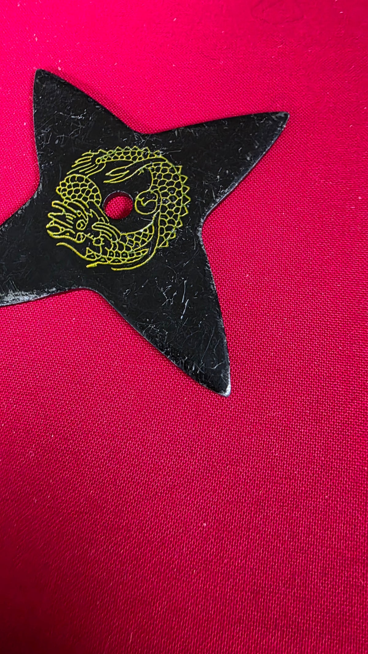 4 POINT BLACK W/ YELLOW DRAGON DESIGN 3.5 INCH TAIWAN Ref 4034