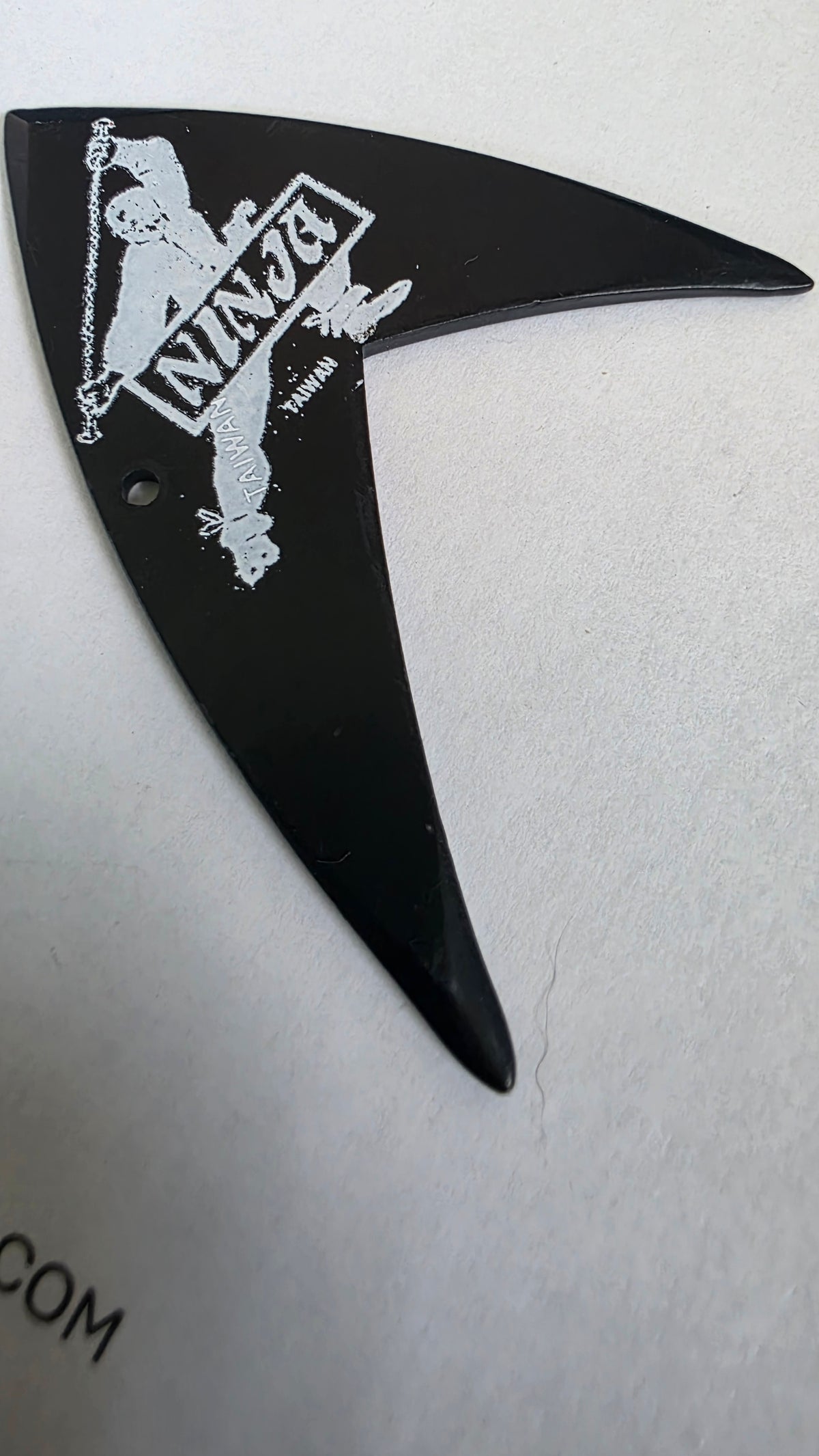 3 POINT BLACK W/ WHITE NINJA DESIGN Ref 3004