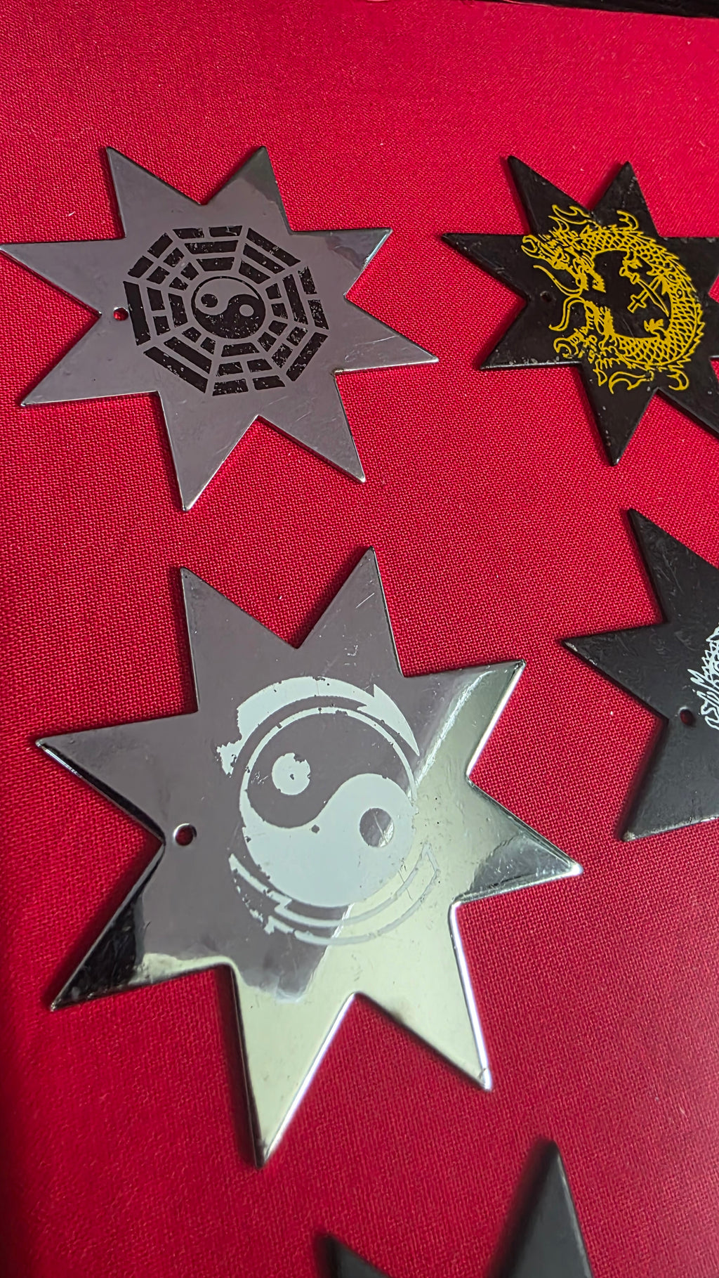 LOT OF 9 VINTAGE 8 POINT STARS Ref 8055