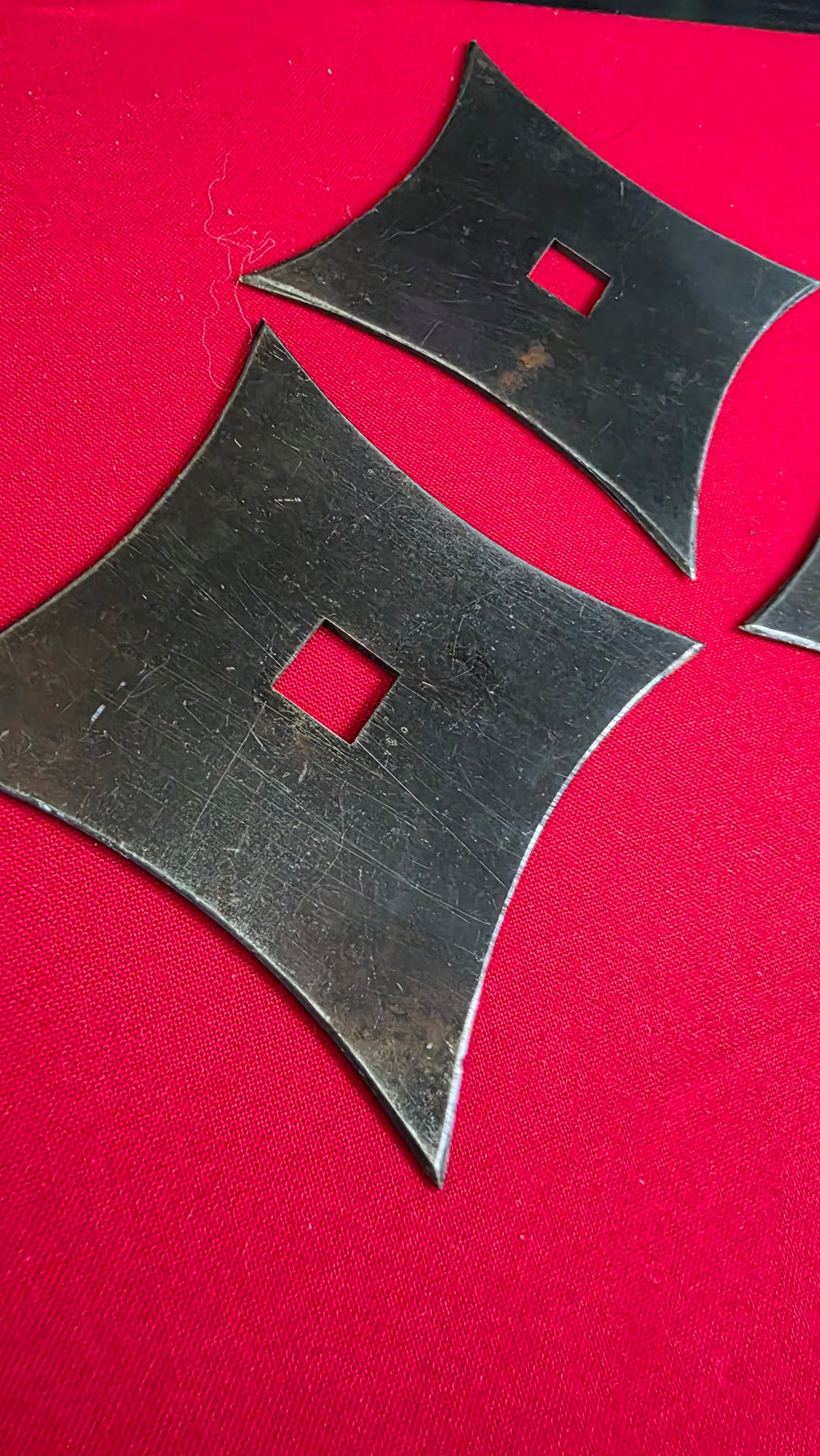 LOT OF 3 VINTAGE SENBAN THROWING STARS 4.25 INCH Ref 4033