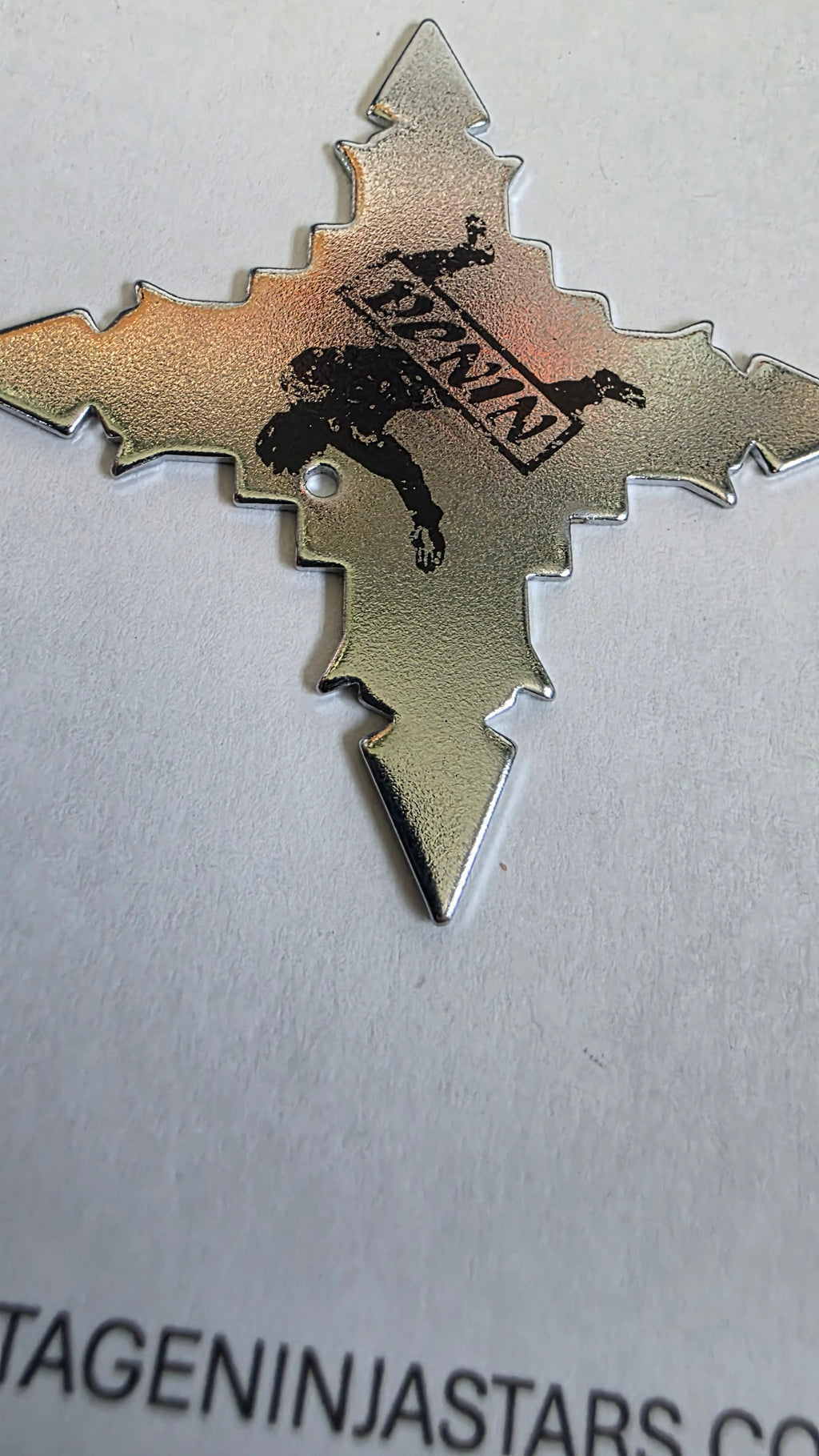 4 POINT SMALL SILVER W/ BLACK NINJA DESIGN Ref 4012