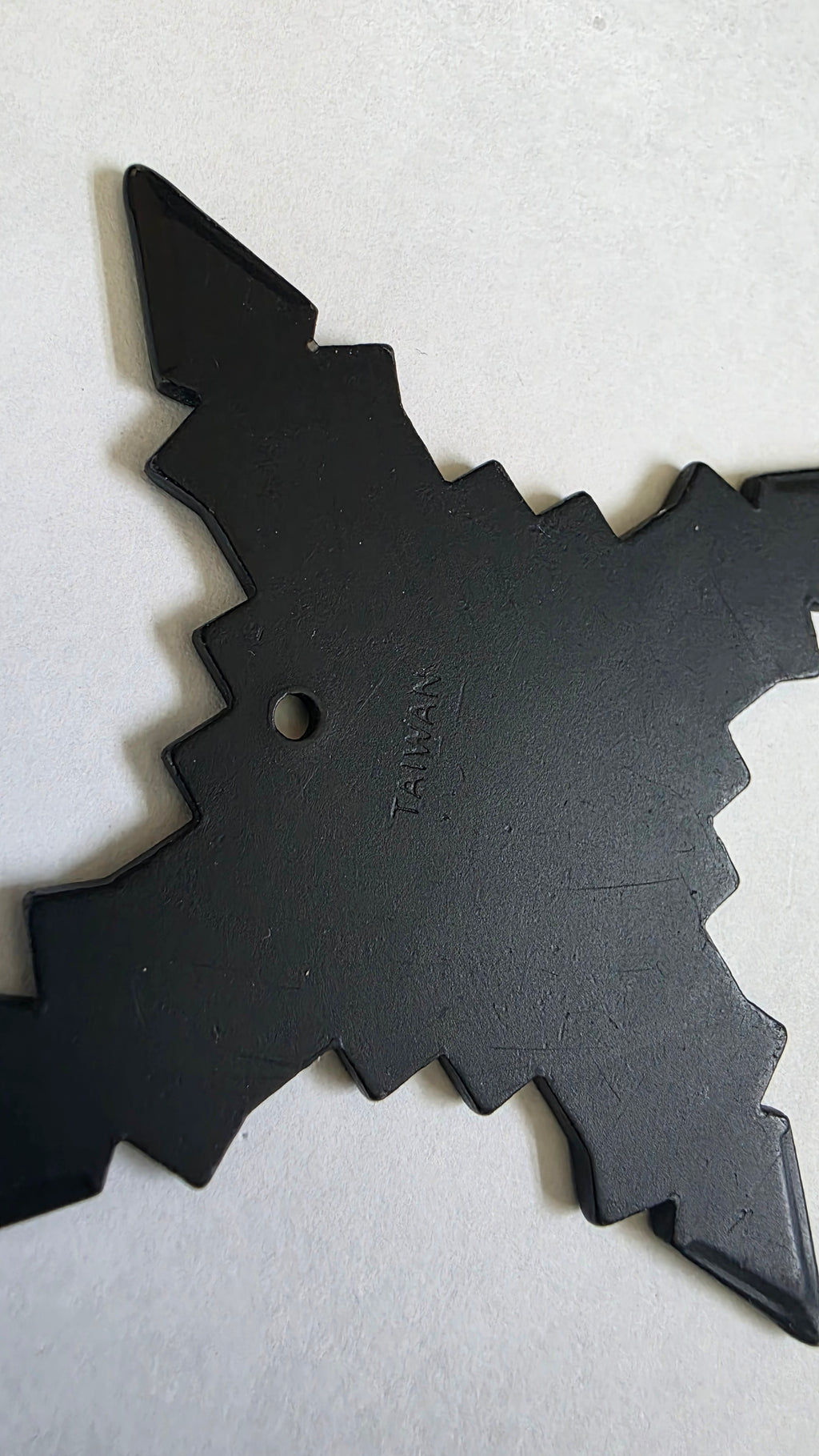 4 POINT BLACK W/ WHITE NINJA DESIGN Ref 4006
