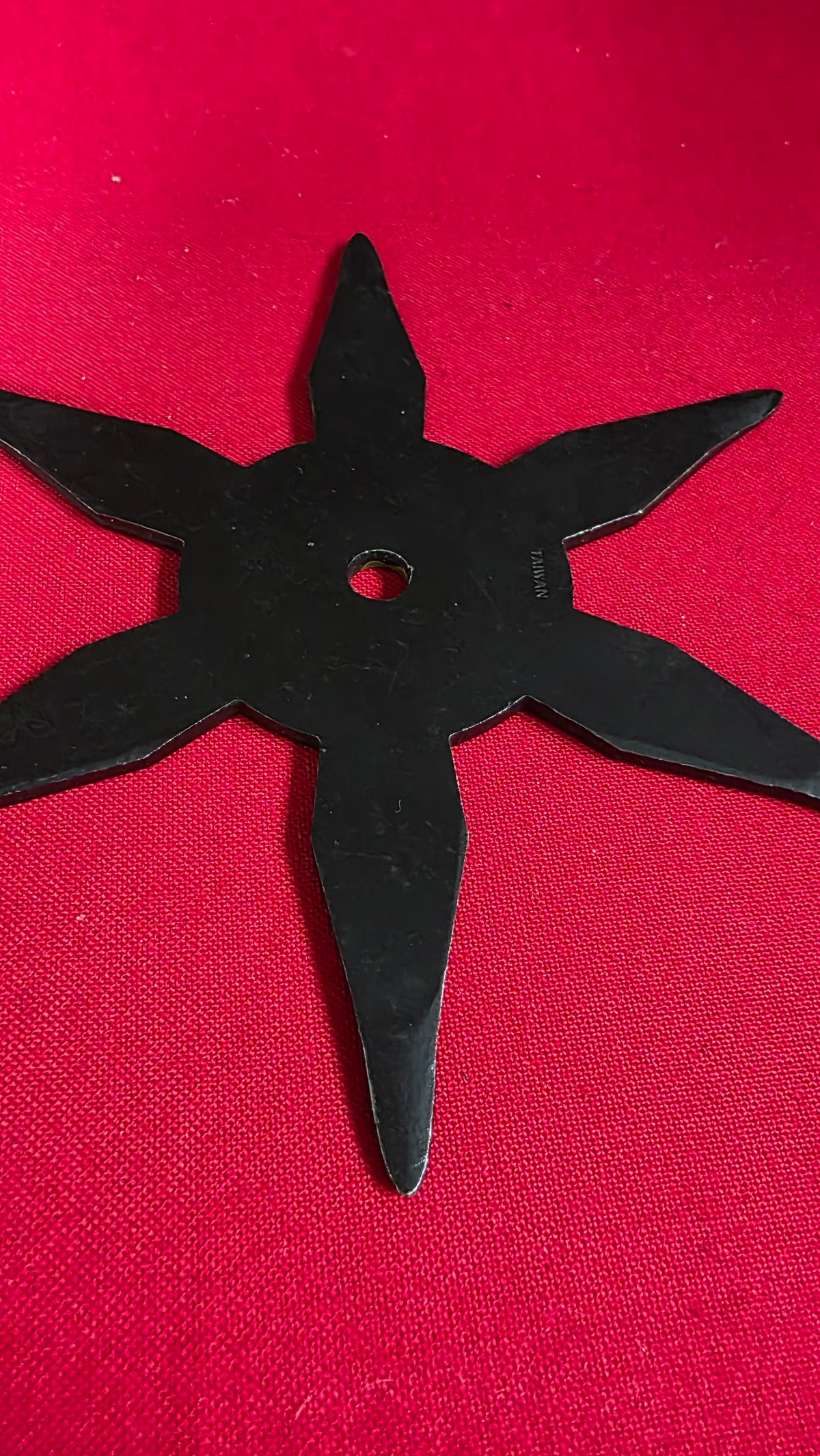 6 POINT BLACK W/ YELLOW DRAGON DESIGN 4.5 INCH TAIWAN Ref 6016