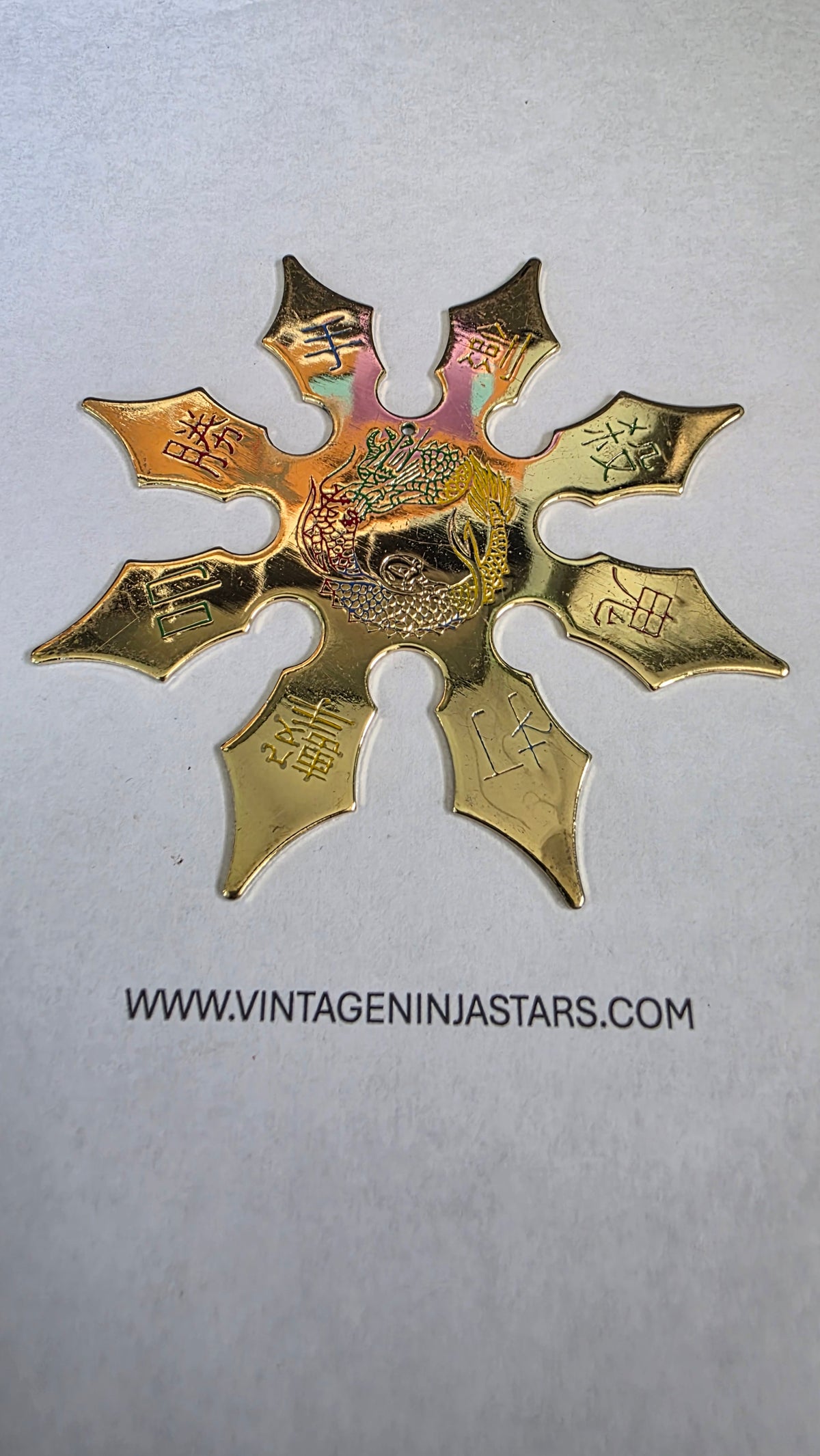 8 POINT GOLD W/ RAINBOW DRAGON DESIGN 4 INCH TAIWAN Ref 8038