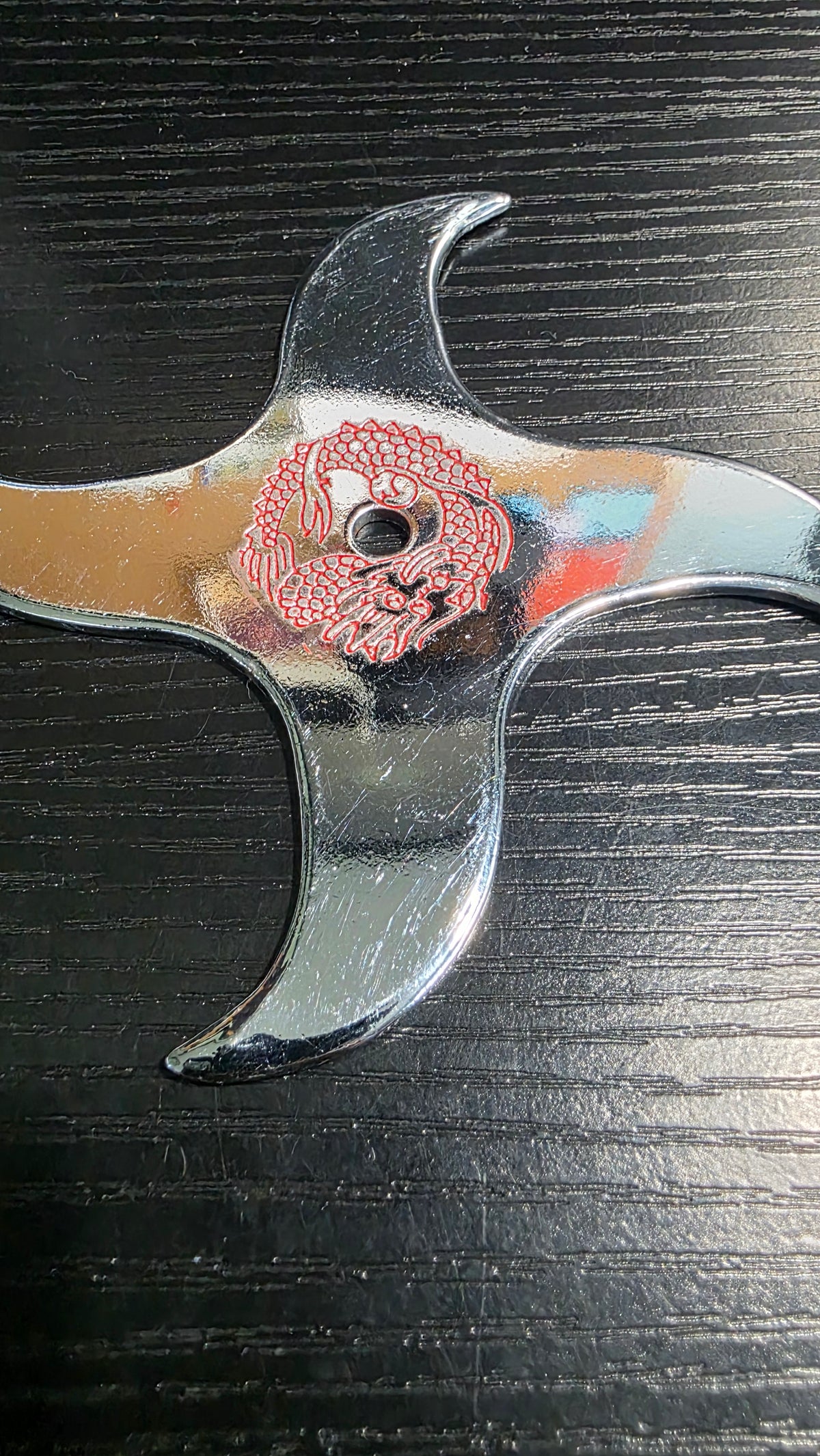 4 POINT W/ RED DRAGON DESIGN TAIWAN Ref 4002