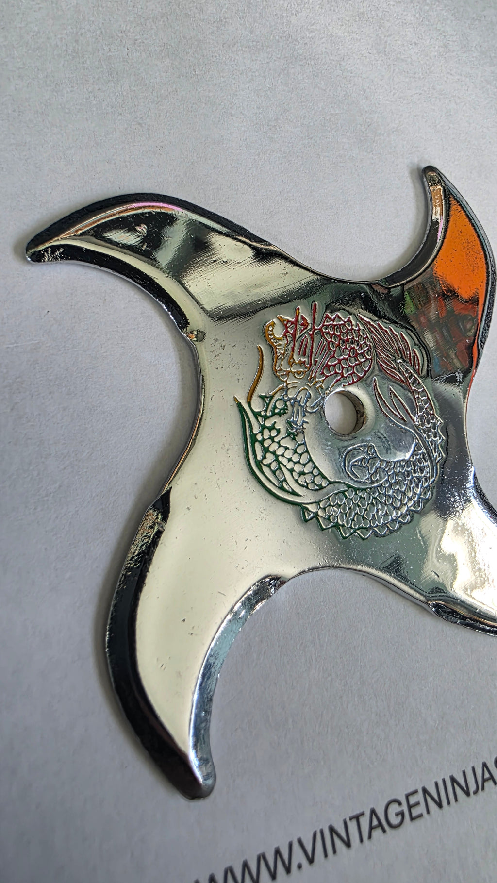 4 POINT SILVER W/ RAINBOW DRAGON 3 1/2 INCH TAIWAN Ref 4020
