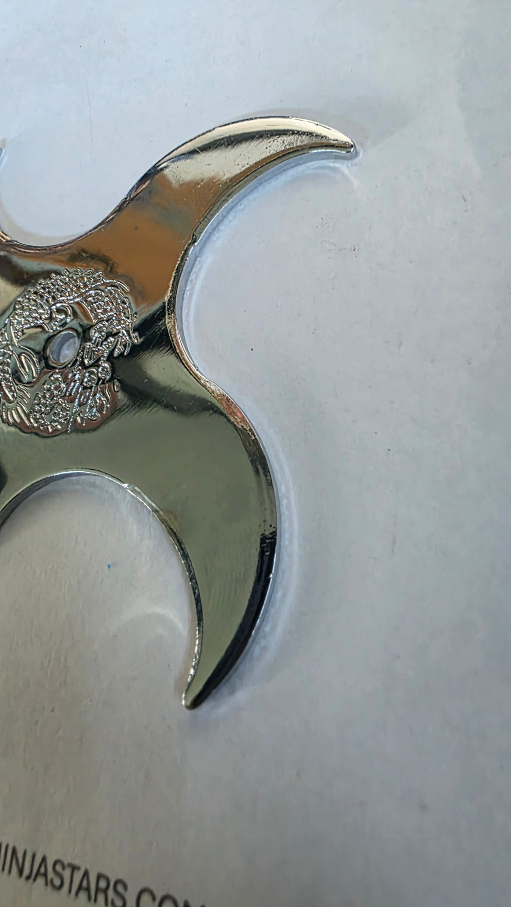 4 POINT SILVER W/ DRAGON DESIGN 4 1/4 INCH TAIWAN Ref 4015