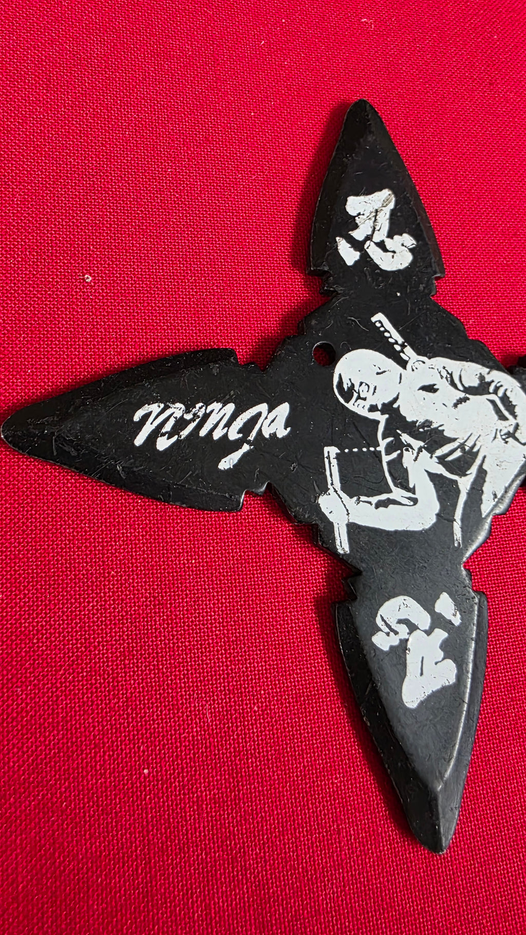 4 POINT BLACK W/ WHITE NINJA DESIGN 3.5 INCH TAIWAN Ref 4036