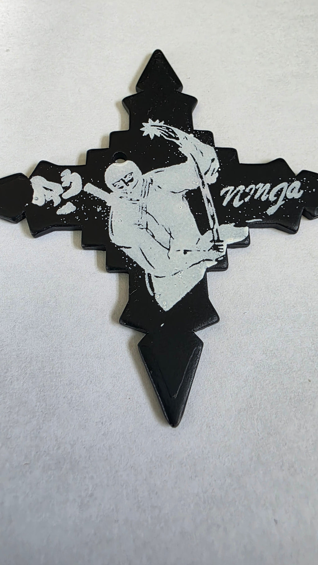 4 POINT BLACK W/ WHITE NINJA DESIGN Ref 4006