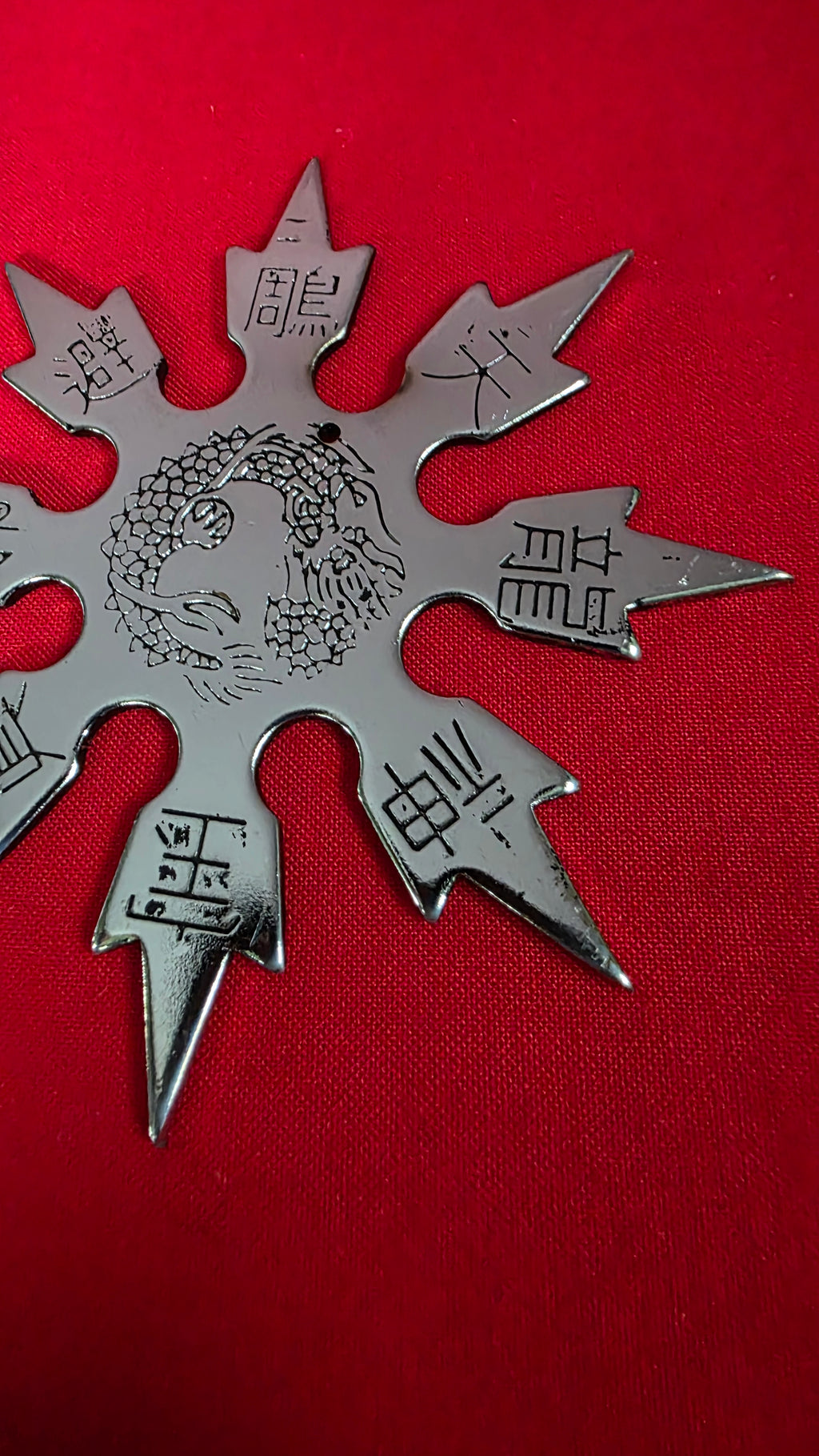 8 POINT DRAGON DESIGN "SNOWFLAKE" THROWING STAR TAIWAN Ref 8001