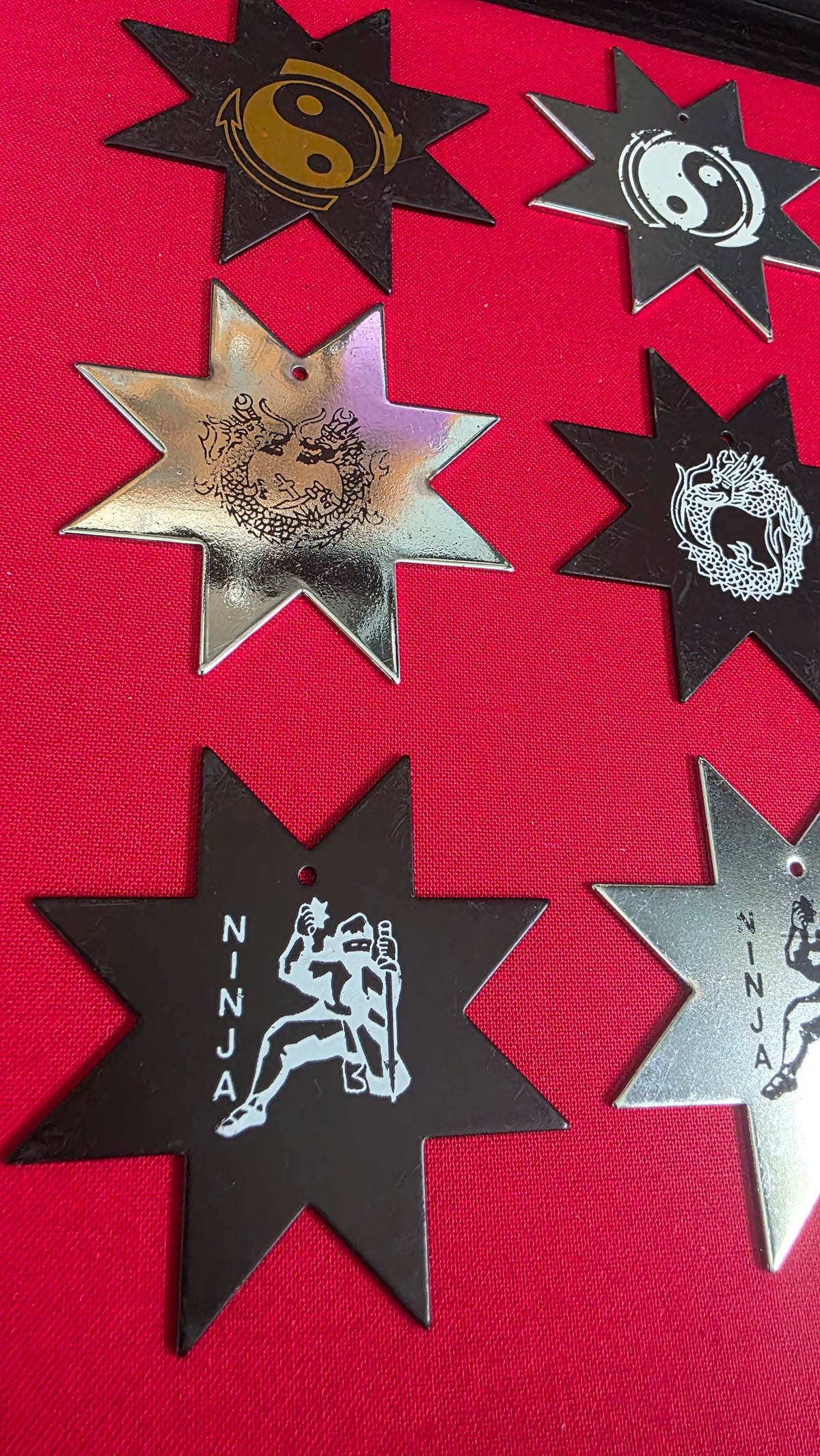 LOT OF 9 VINTAGE 8 POINT STARS Ref 8055