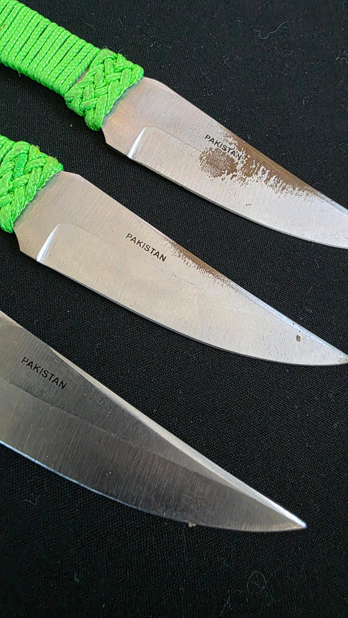 3 DEFENDER XTREME 6 INCH USED THROWING KNIVES Ref K004