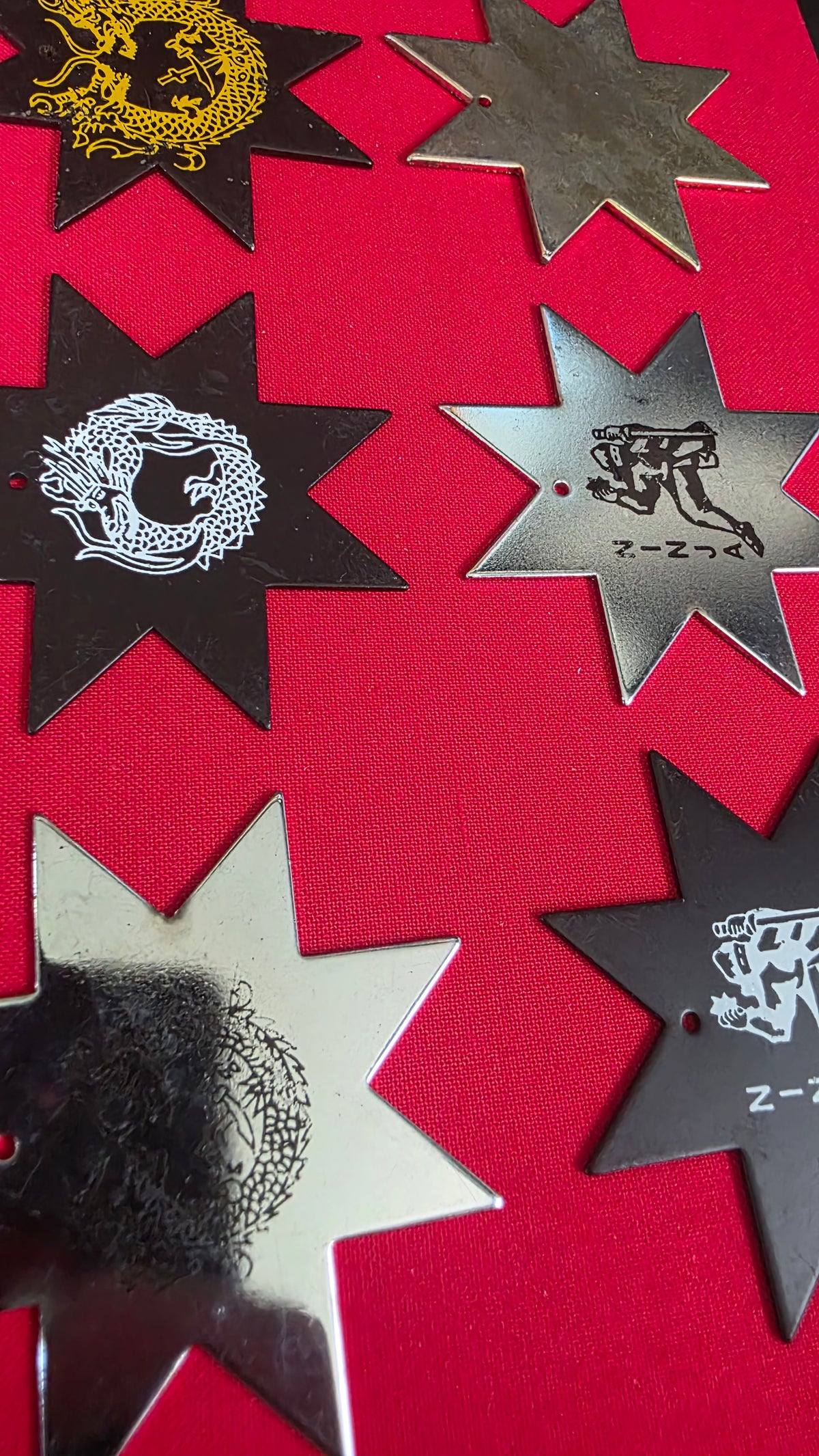 LOT OF 9 VINTAGE 8 POINT STARS Ref 8055