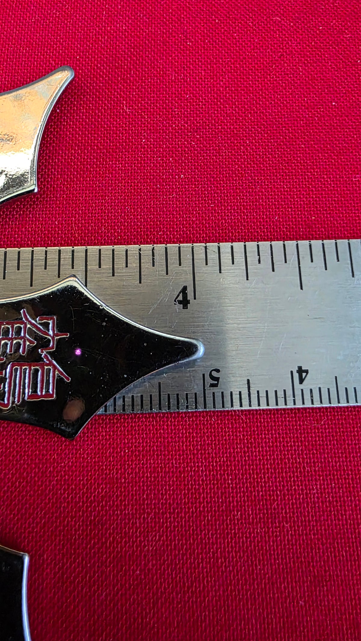 8 POINT SILVER W/ RAINBOW DESIGNS 4 INCH TAIWAN Ref 8061