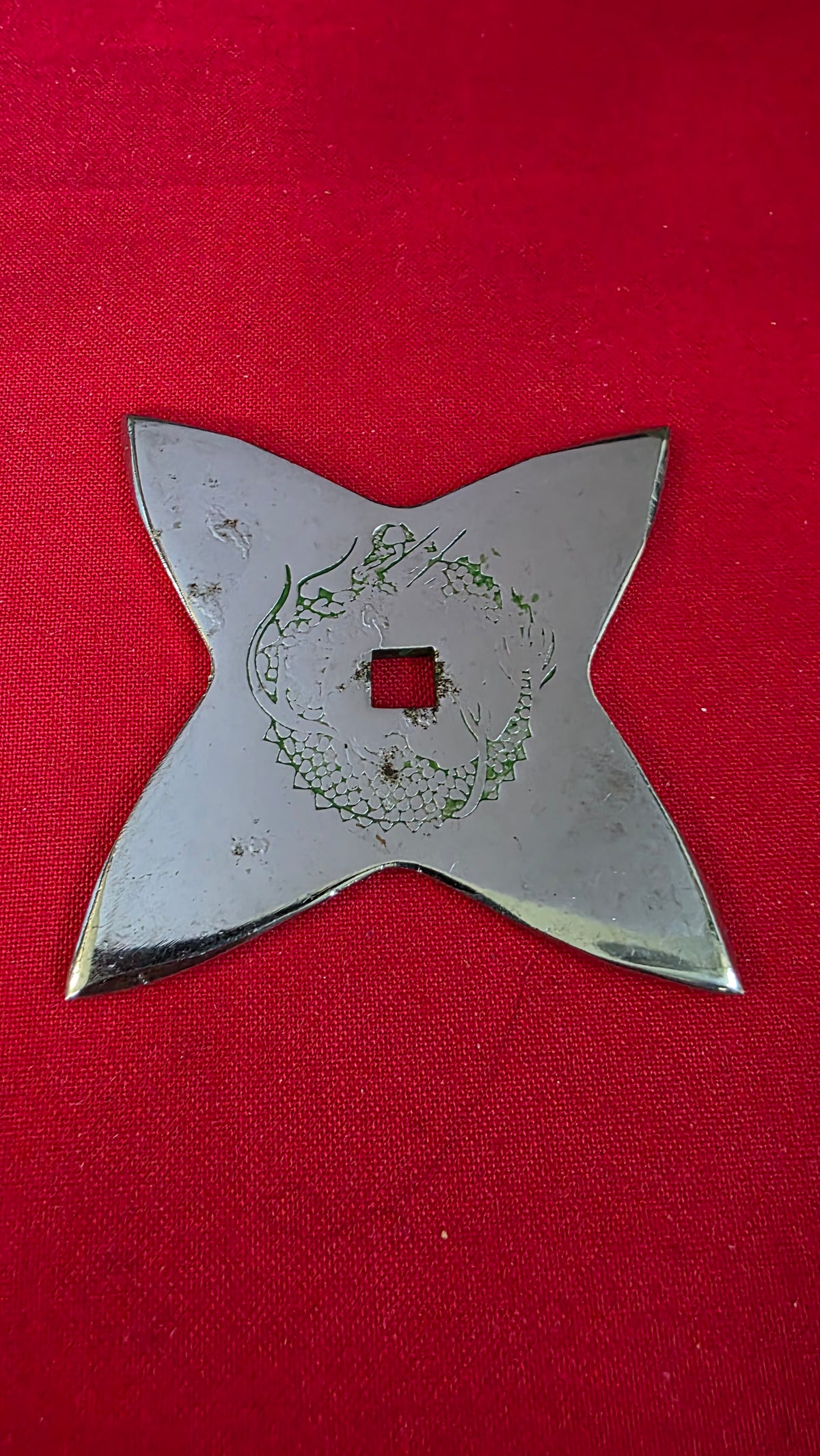 4 POINT SILVER W/ DRAGON DESIGN KOREA 3.25 INCH Ref 4029