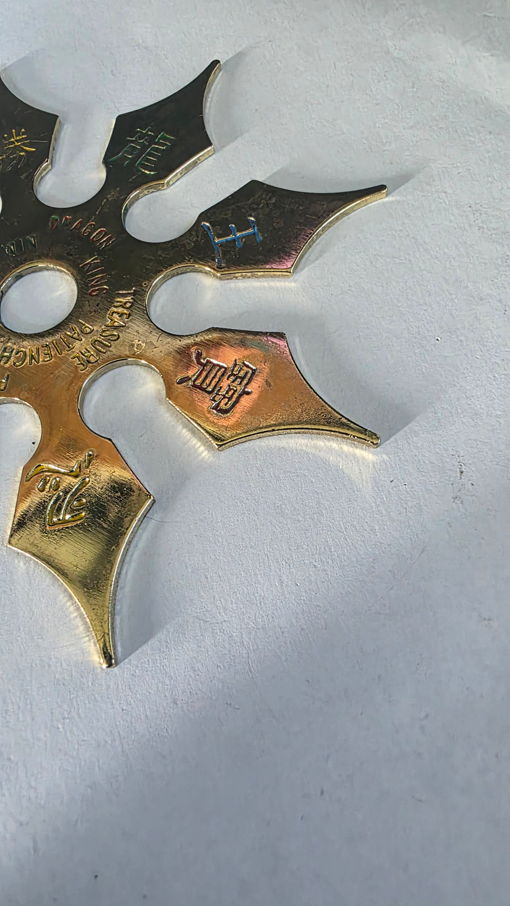 8 POINT 4 1/4 INCH GOLD TAIWAN Ref 8022