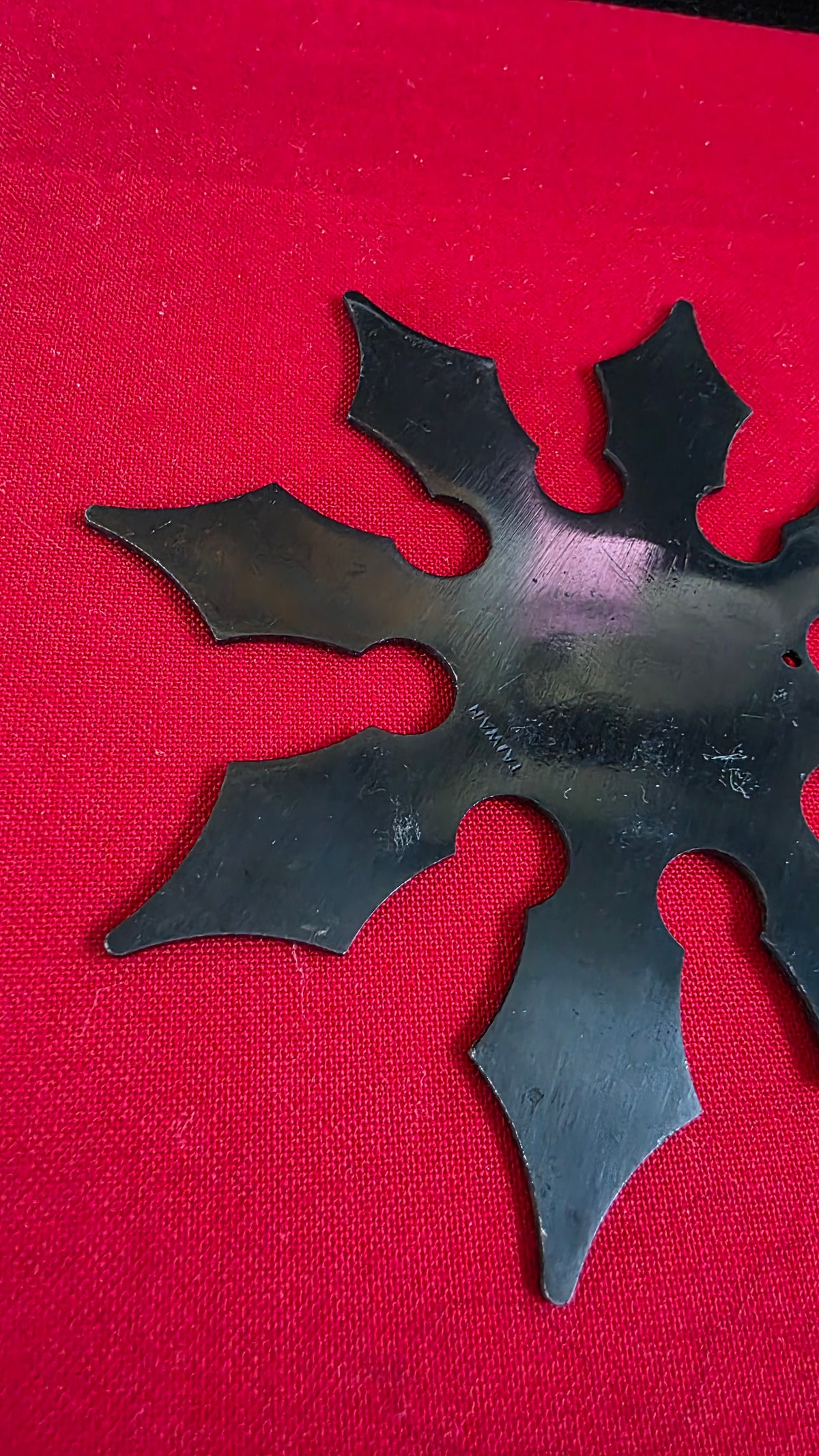 8 POINT BLACK W/ MULTICOLORED DESIGNS 4 INCH TAIWAN Ref 8062