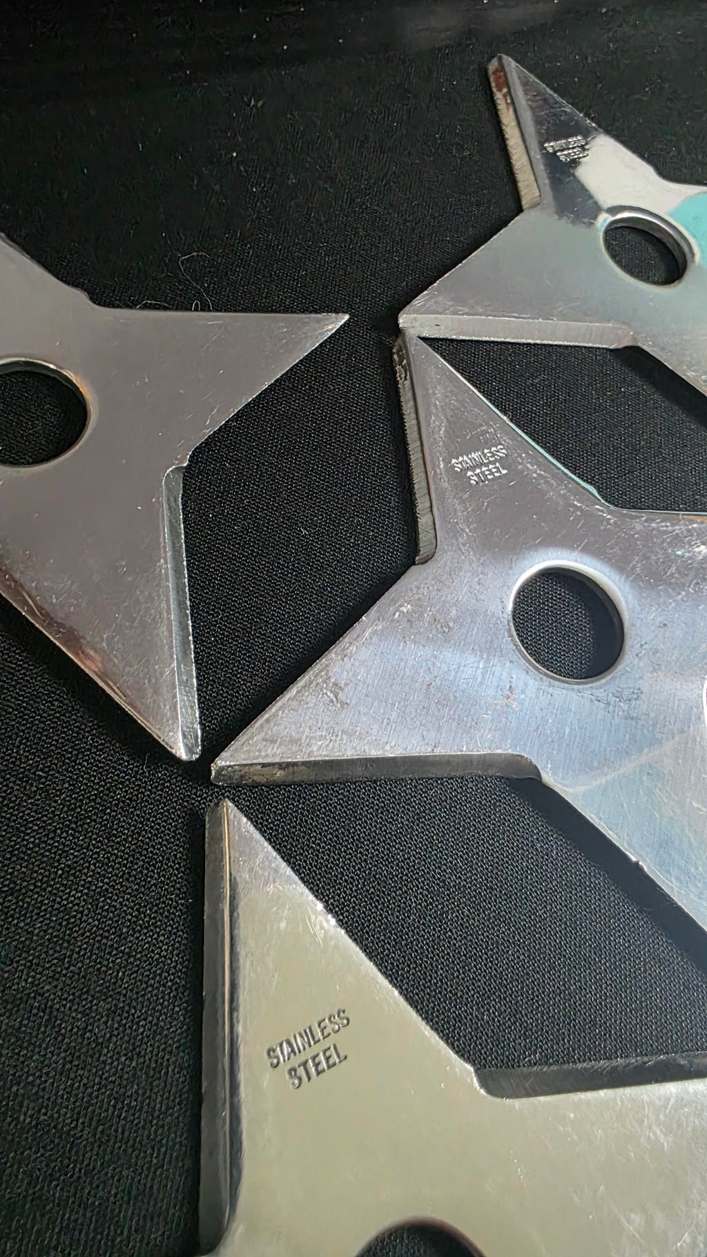 SET OF 5 STAINLESS 4 POINT SHURIKEN 3.75 INCH W/ CASE Ref 4041
