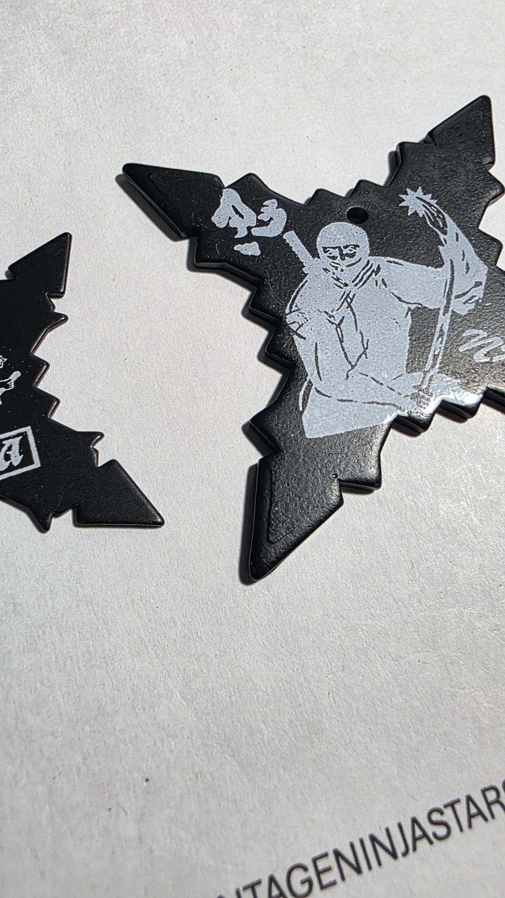 4 POINT BLACK W/ WHITE NINJA DESIGN 2 PACK Ref 4014