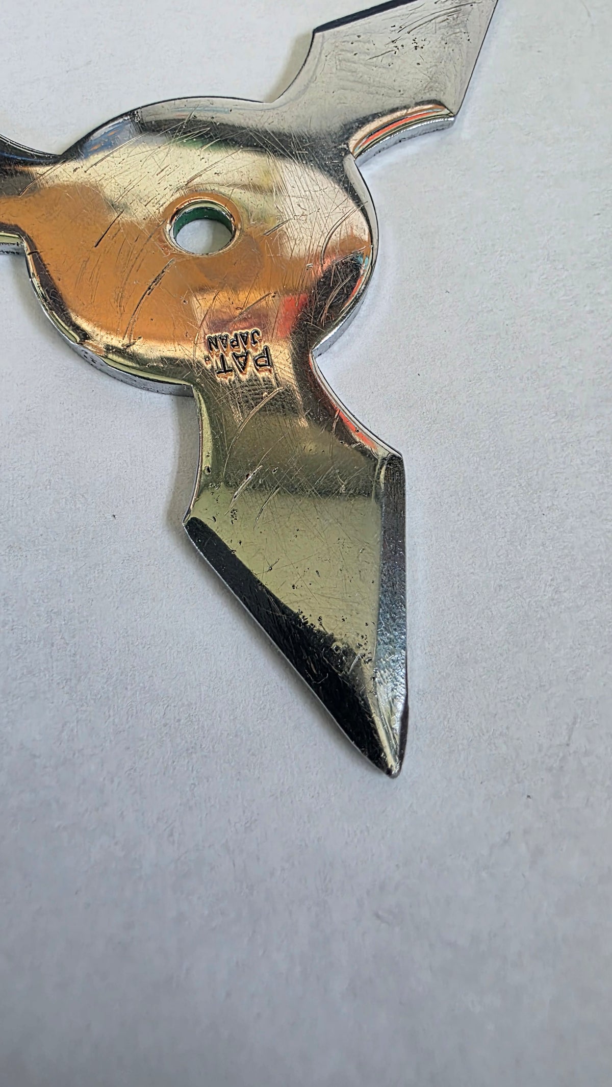 3 POINT SILVER W/ RED DRAGON DESIGN PAT JAPAN Ref 3003