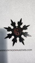 8 POINT SMALL BLACK GRANDMASTER ALAN LEE COMPANION STAR W/ RED YIN YANG DESIGN JAPAN Ref 8014