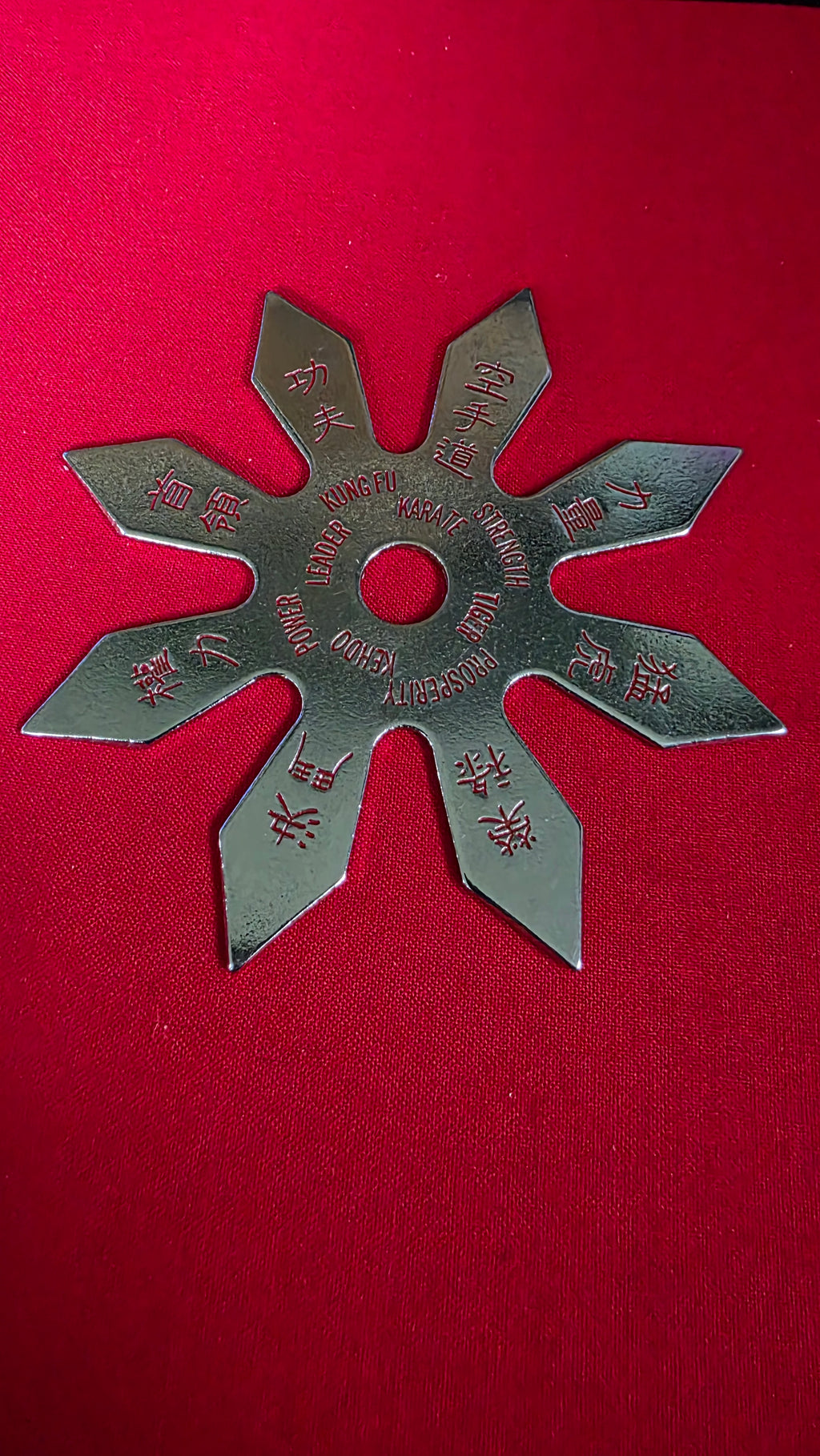 8 POINT THROWING STAR W/ RED WRITING TAIWAN Ref 8003